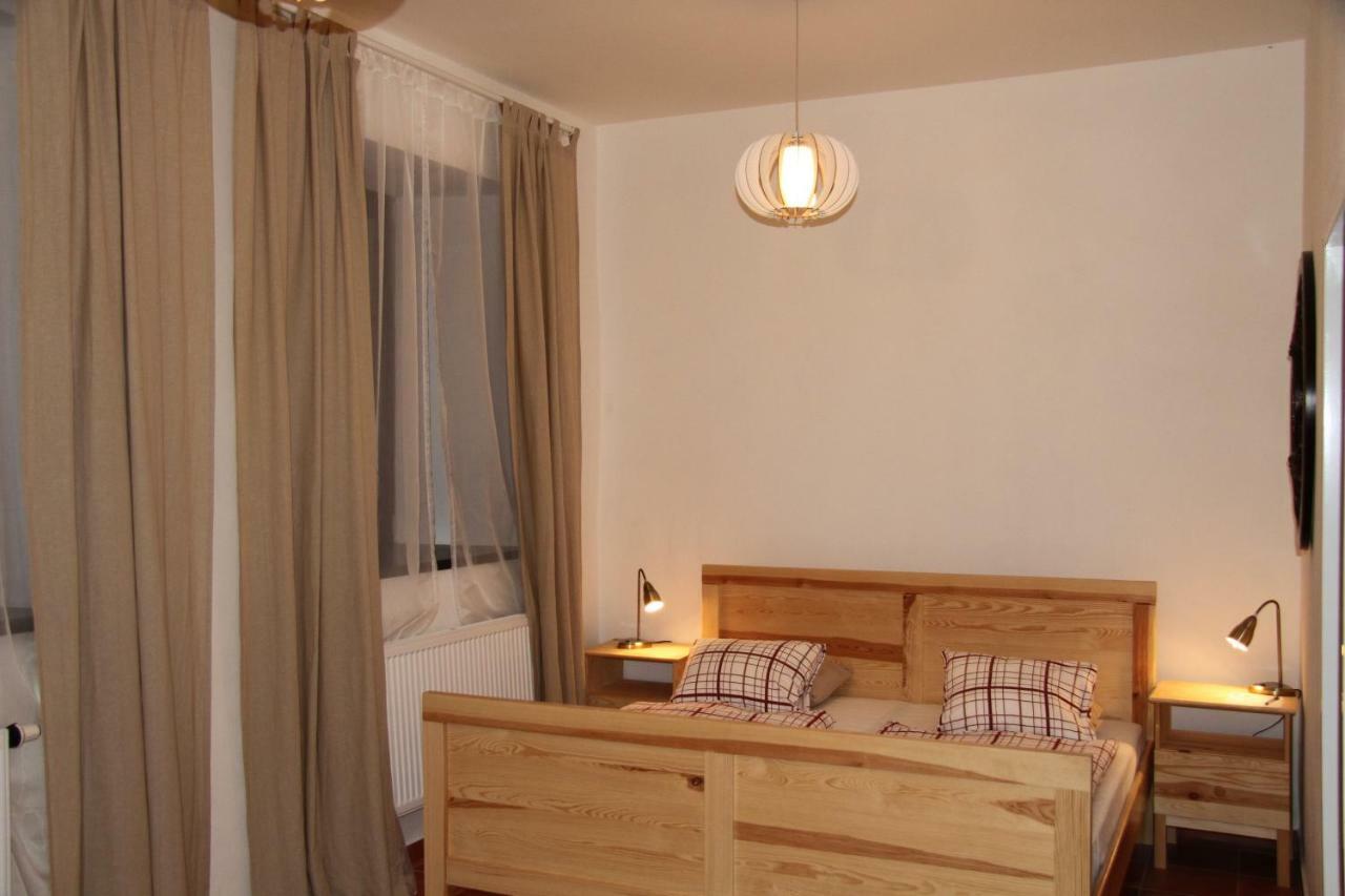 Hotel Dvur Nove Zamky Mladec Exterior foto