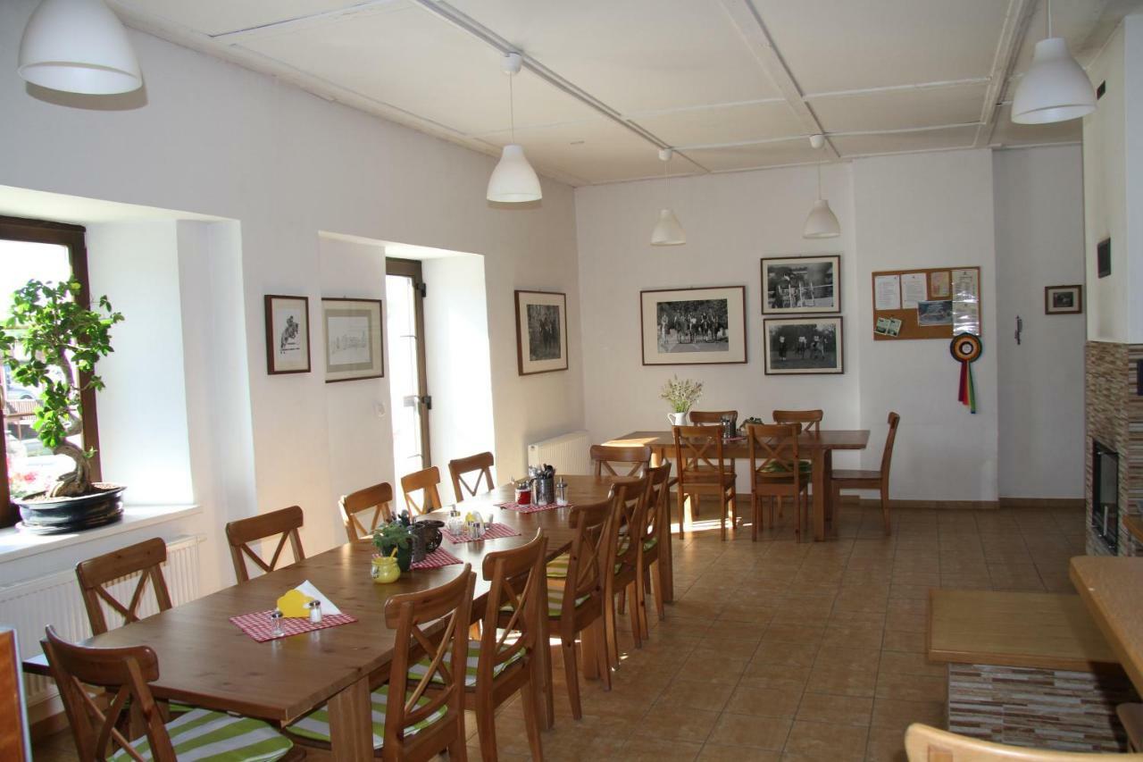 Hotel Dvur Nove Zamky Mladec Exterior foto