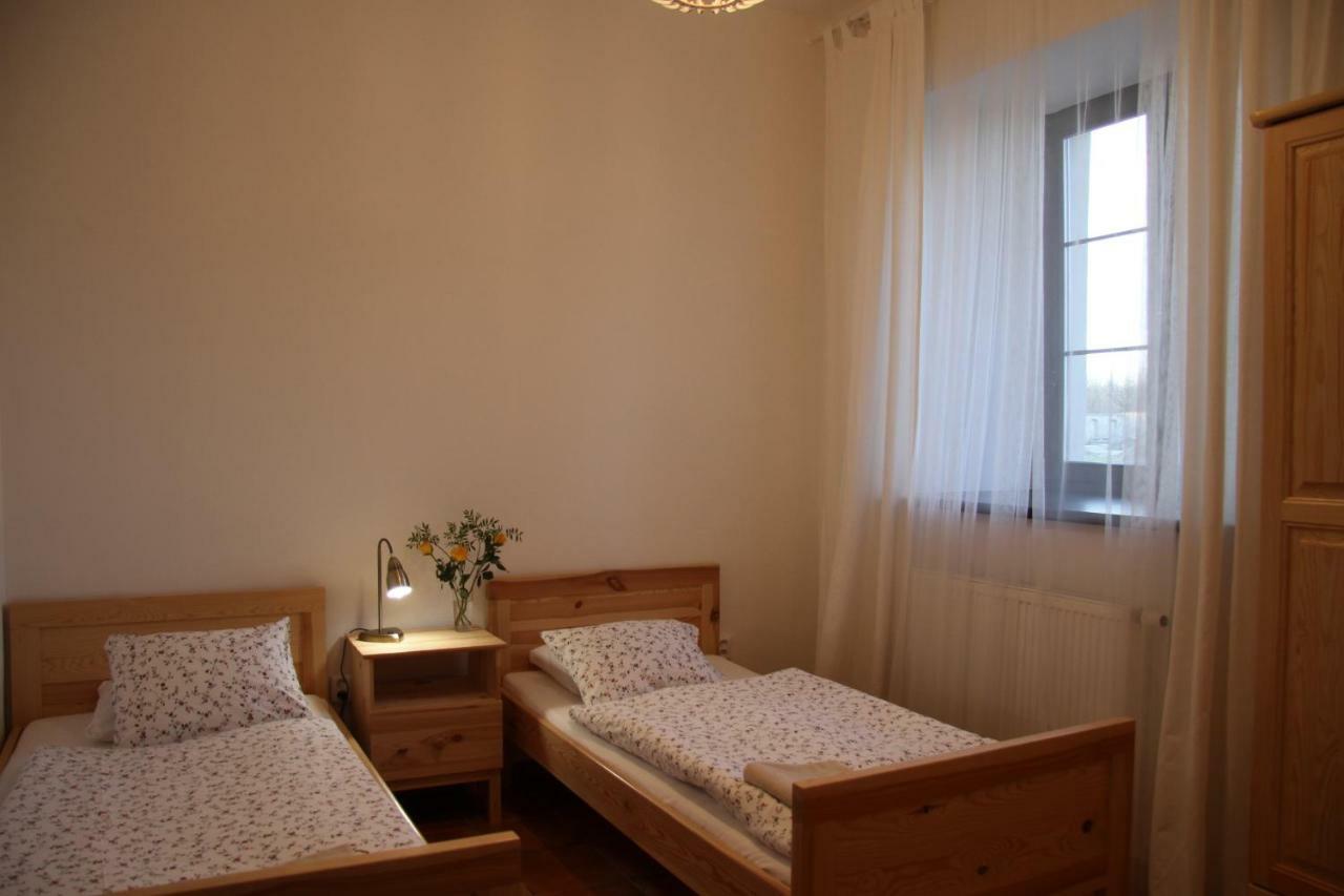Hotel Dvur Nove Zamky Mladec Exterior foto